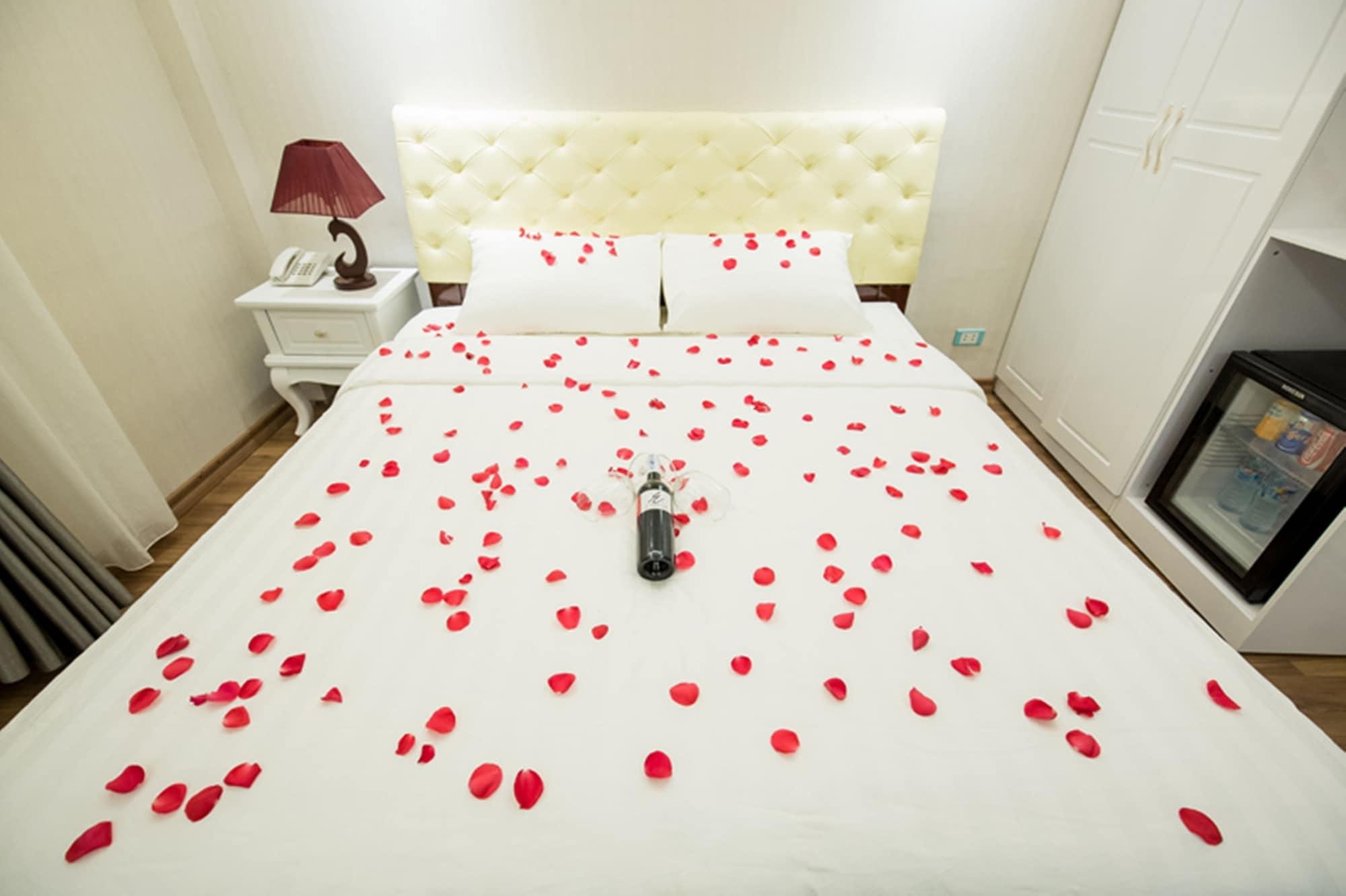 Little Hanoi Deluxe Hotel Екстериор снимка