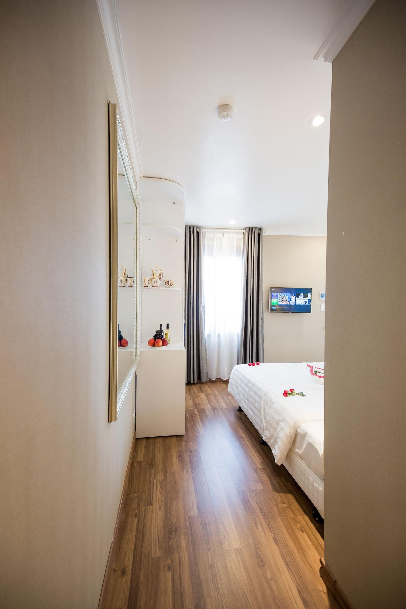 Little Hanoi Deluxe Hotel Екстериор снимка