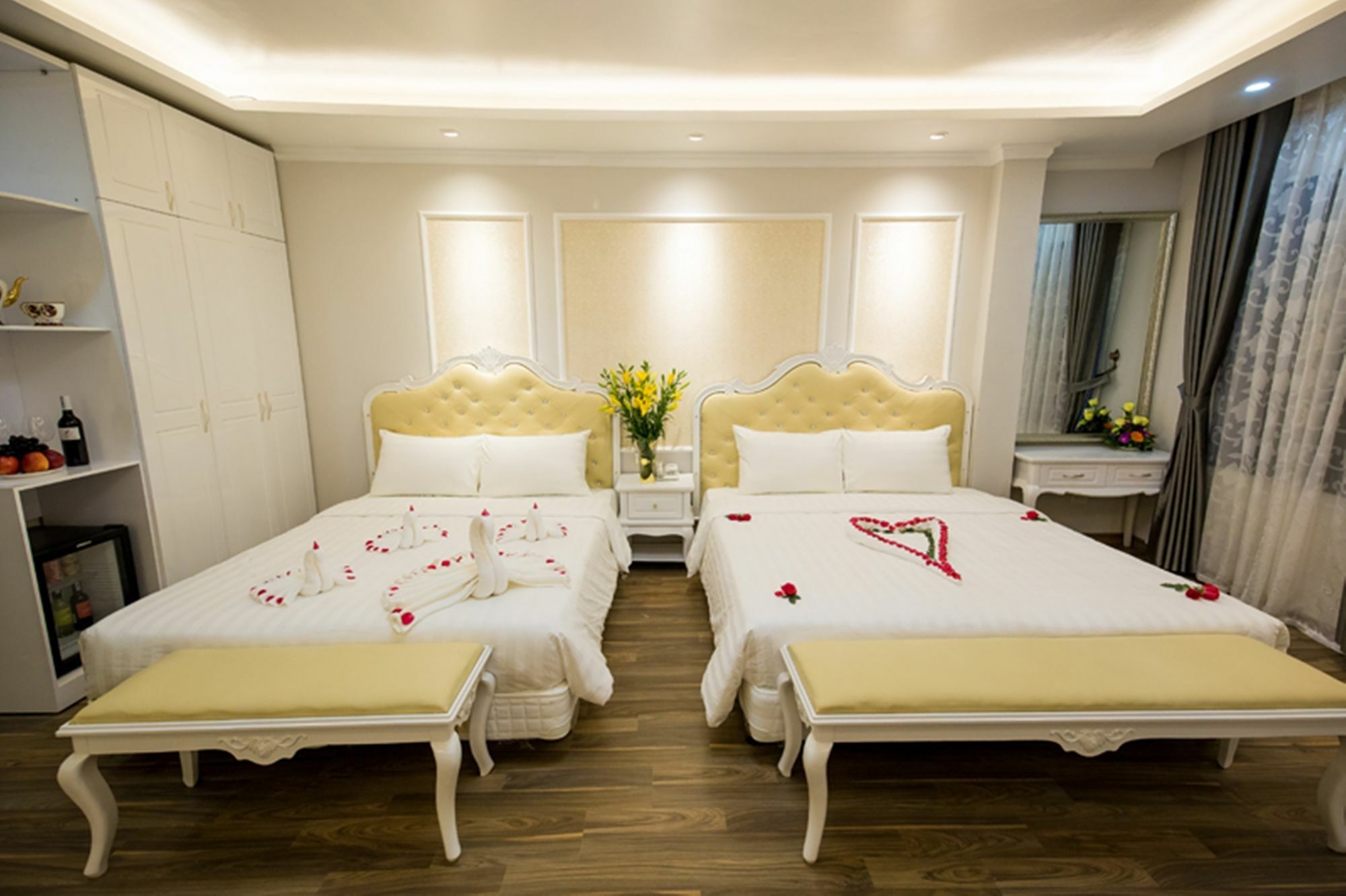 Little Hanoi Deluxe Hotel Екстериор снимка